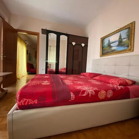 David Apartment *